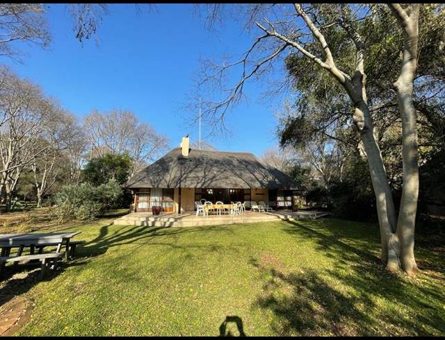 4 BEDROOM HOUSE SOLD IN LAKELAND ESTATE